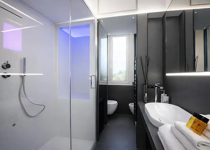 Апартаменты Lux- Spanish Steps 60a Exclusive